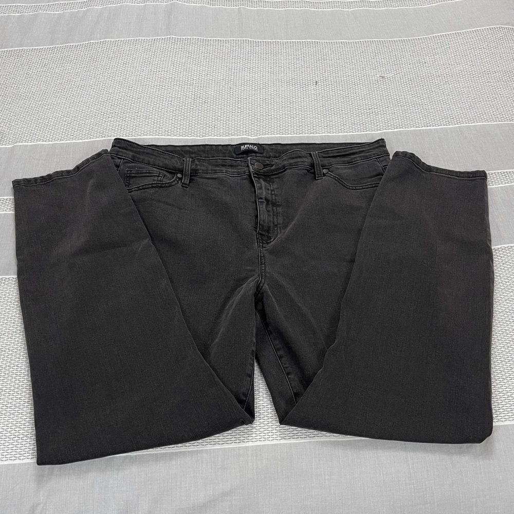 Buffalo brand high-rise Skinny’s